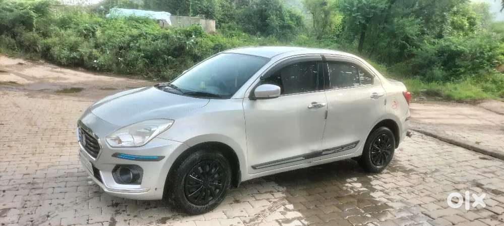 Maruti Suzuki Dzire 1.2 Zxi Petrol Automatic 2012