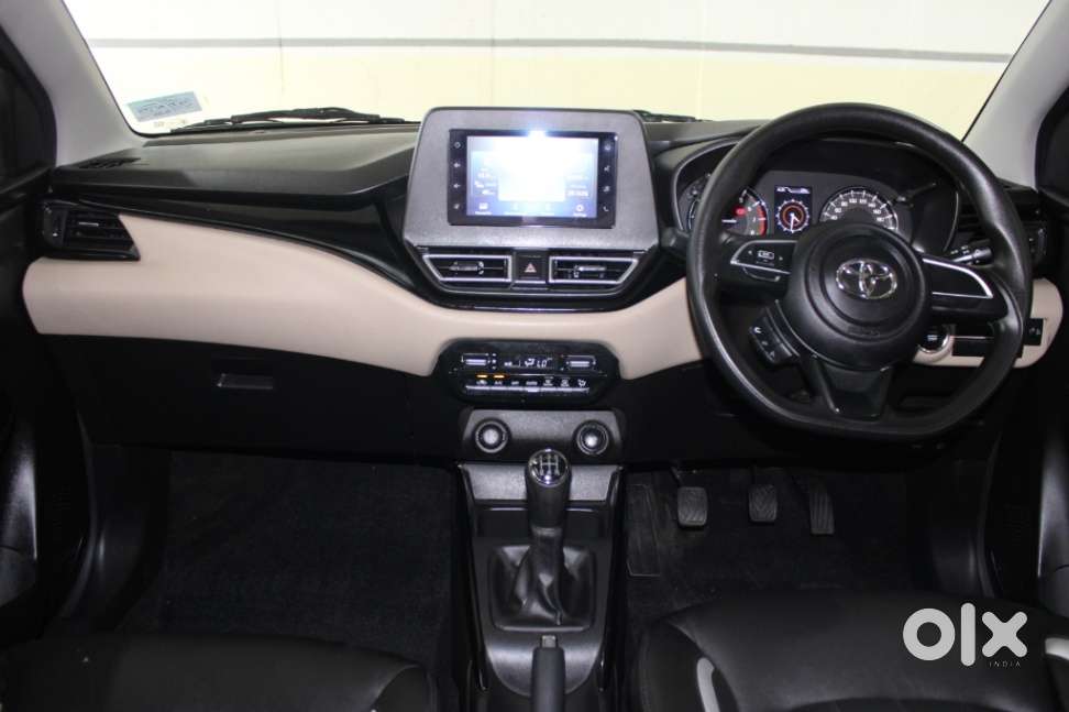Toyota Glanza G Manual, 2023, Petrol