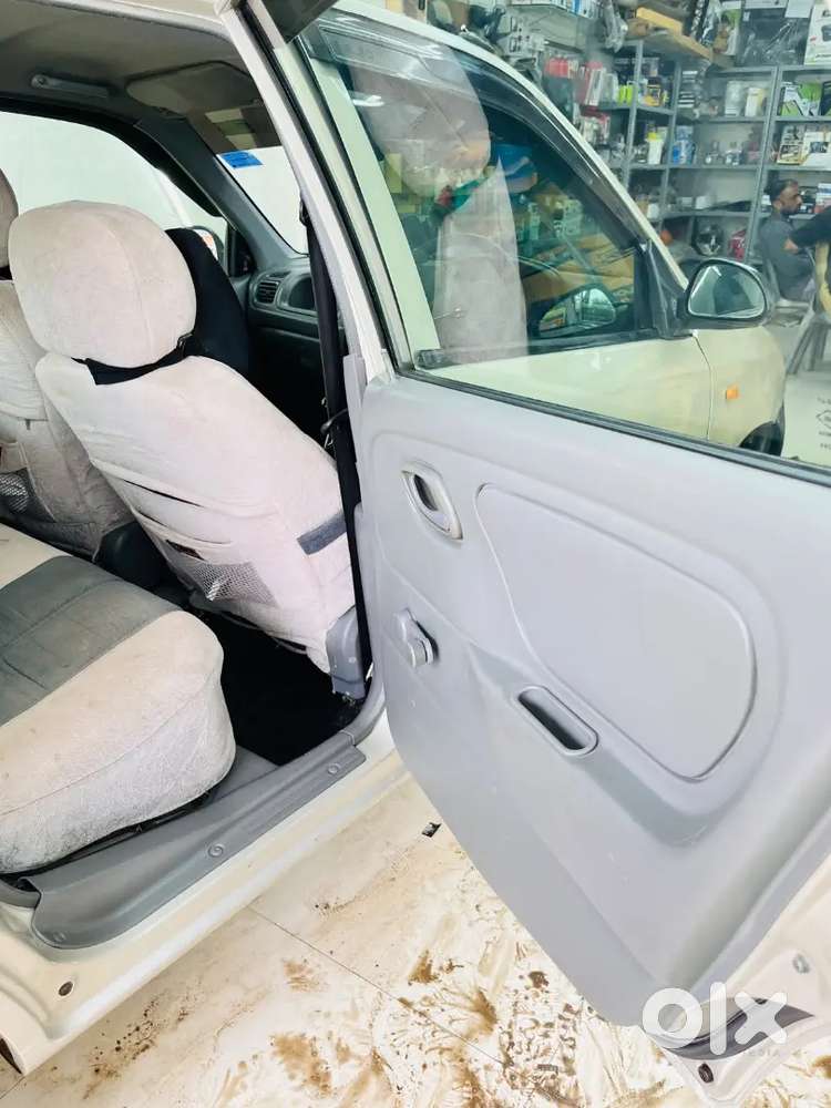 Maruti Suzuki Alto 800 2009 Petrol Well Maintained