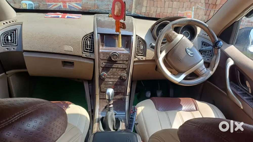 Mahindra Xuv500 2015