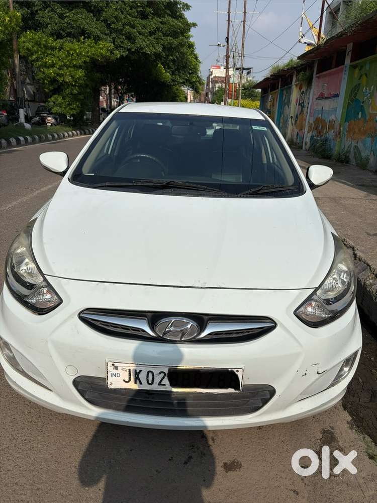 Hyundai Fluidic Verna 2013