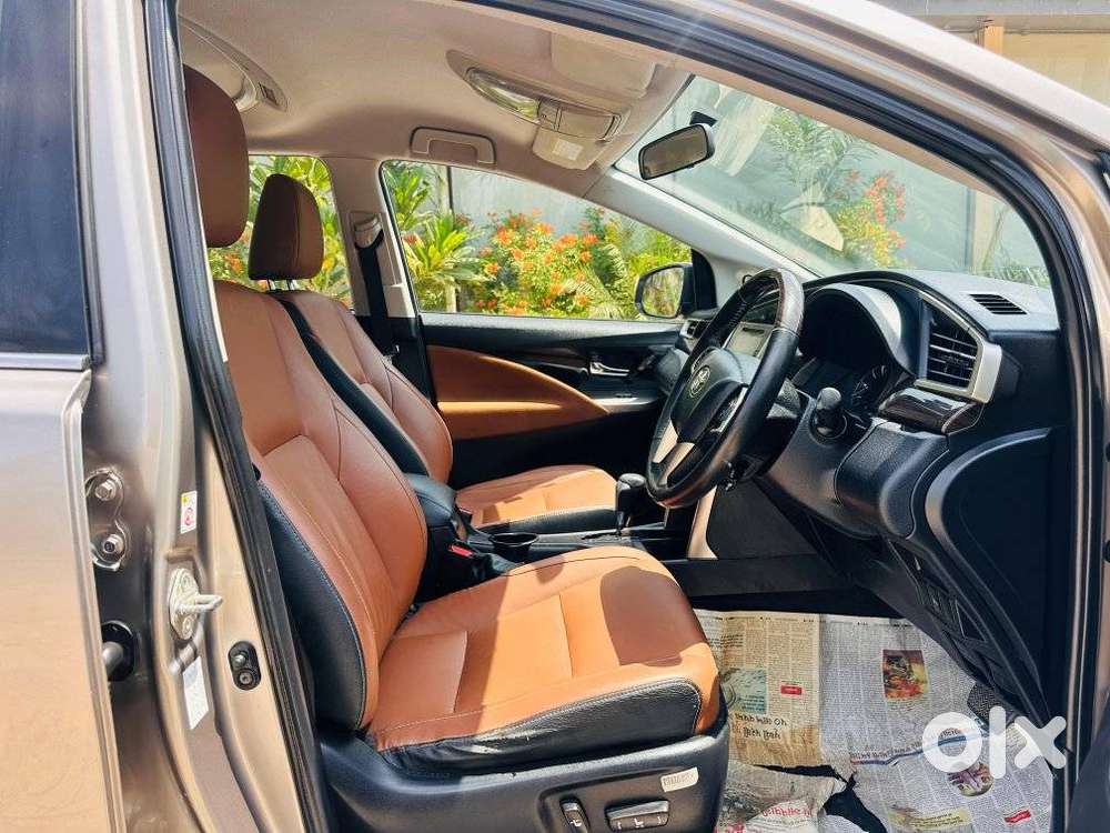 Toyota Innova Crysta 2.8z Automatic, 2017, Diesel