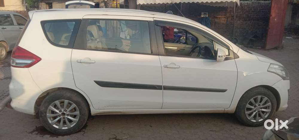 Maruti Suzuki Ertiga 2012-2015 Zxi, 2014, Petrol