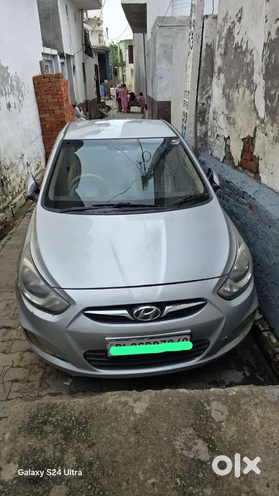Hyundai Verna Month 09/ 2012 Model