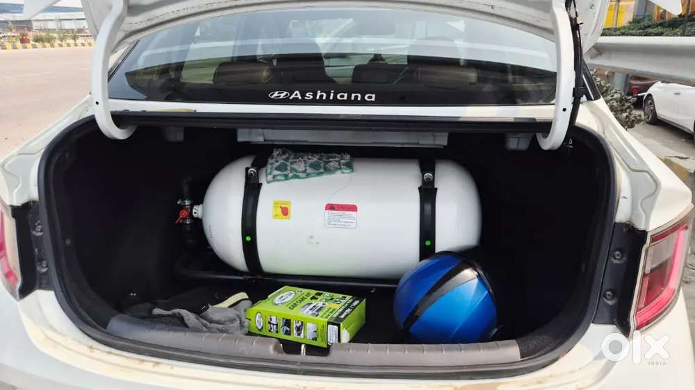 Hyundai Aura 2023 Cng & Hybrids 33500 Km Driven