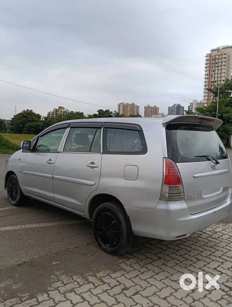 Toyota Innova 2010/11 Diesel Manual