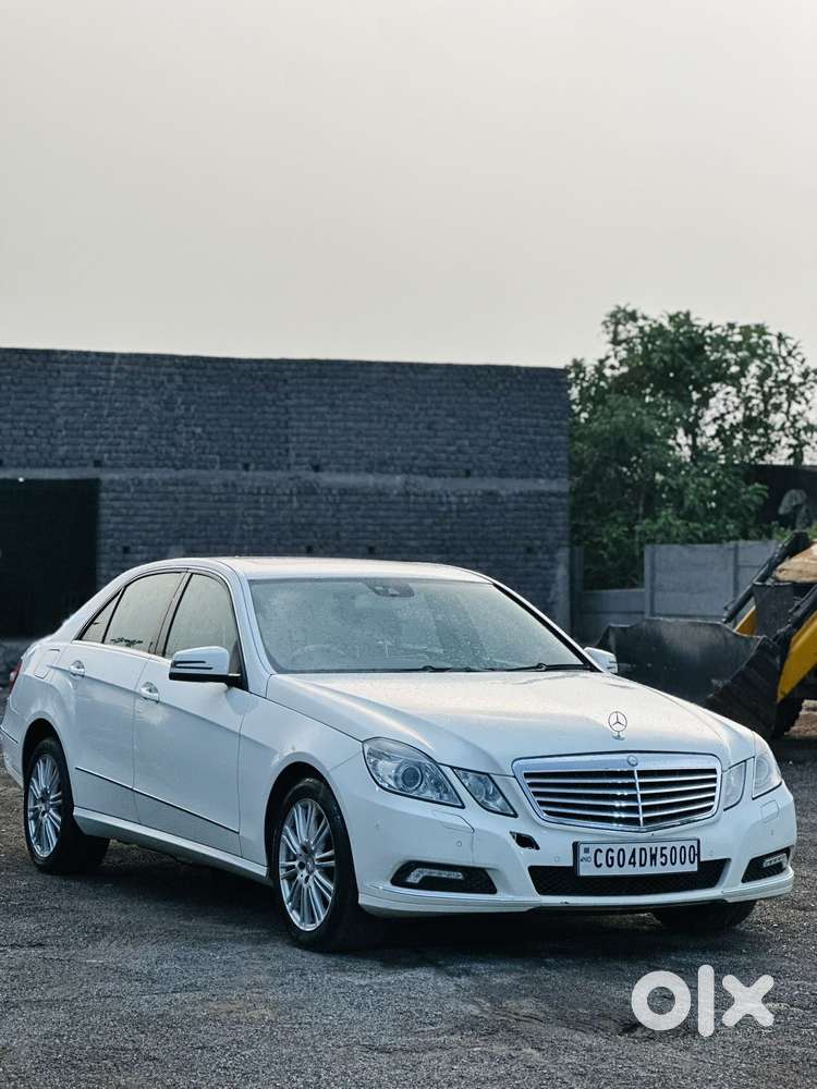 Mercedes-benz E-class 240 V6 At, 2010, Petrol