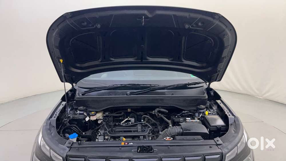 Hyundai Venue Sx Knight Edition Mt, 2025, Petrol