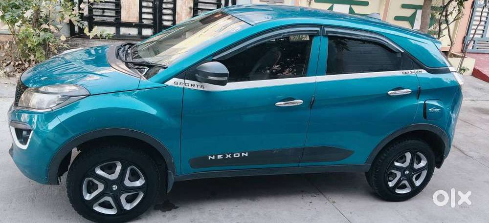 Tata Nexon 1.2 Revotron Xm (s), 2018, Petrol