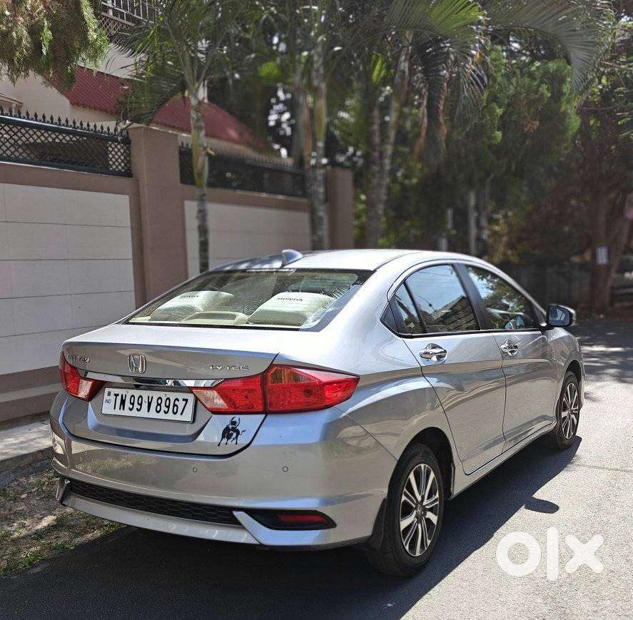 Honda City 1.5 V 5th Gen I-vtec Mt, 2022, Petrol