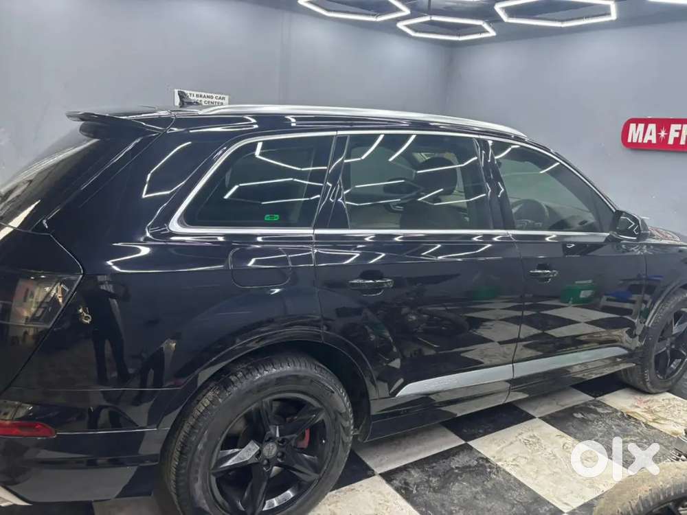 Audi Q7 Vvip No.