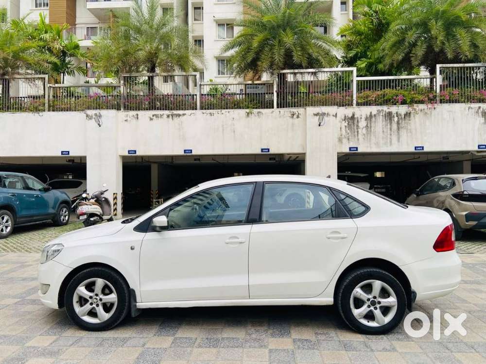 Skoda Rapid Ambition 1.6 Tdi Cr Manual Plus, 2015, Diesel