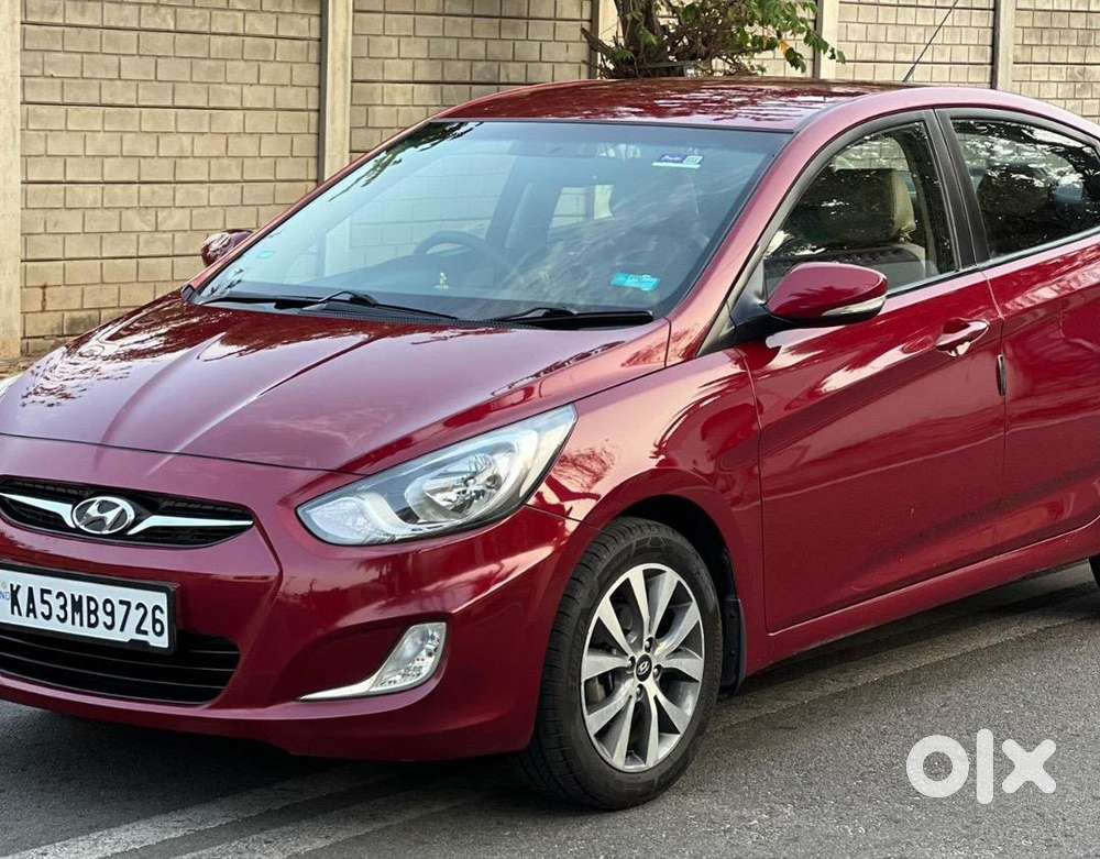 Hyundai    Verna    2014    Petrol    Well    Maintained