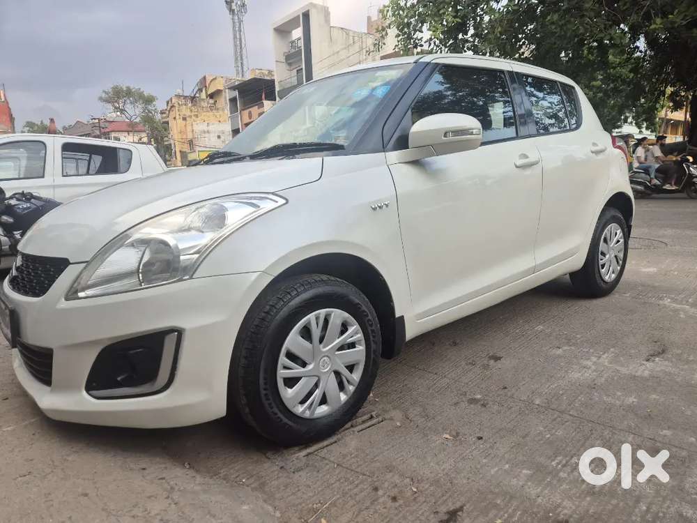 Swift Maruti Suzuki Vxi 2015 Model