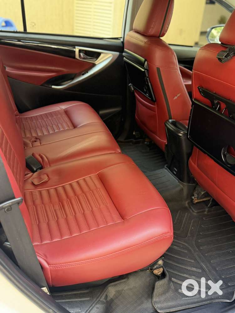 Toyota Innova Crysta 2.4 V, 2019, Diesel