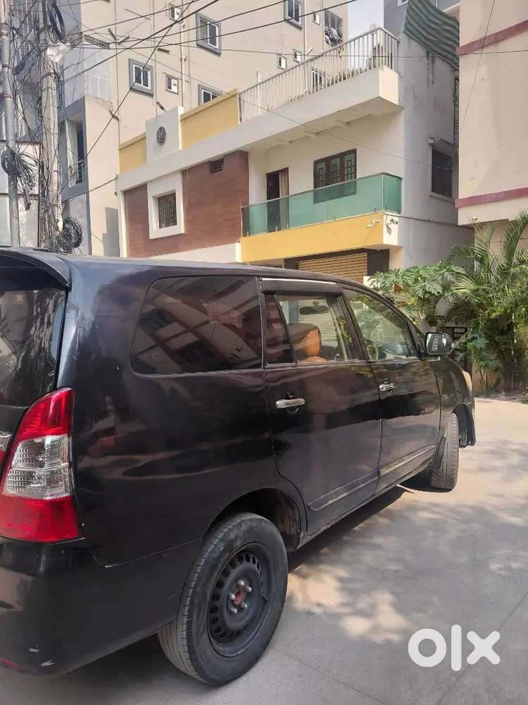 Toyota Innova 2009 Diesel Well Maintained