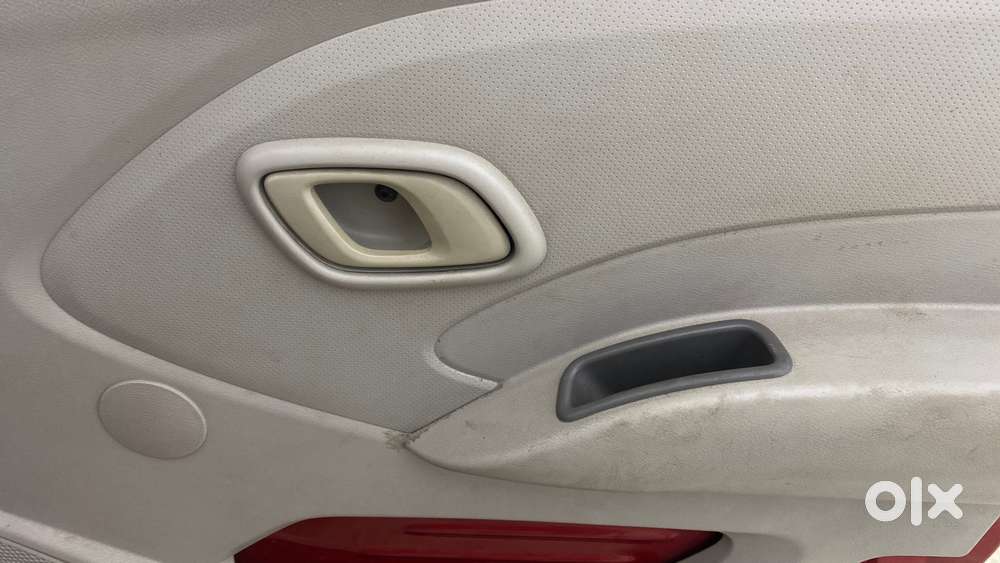 Datsun Redigo T Option, 2017, Petrol