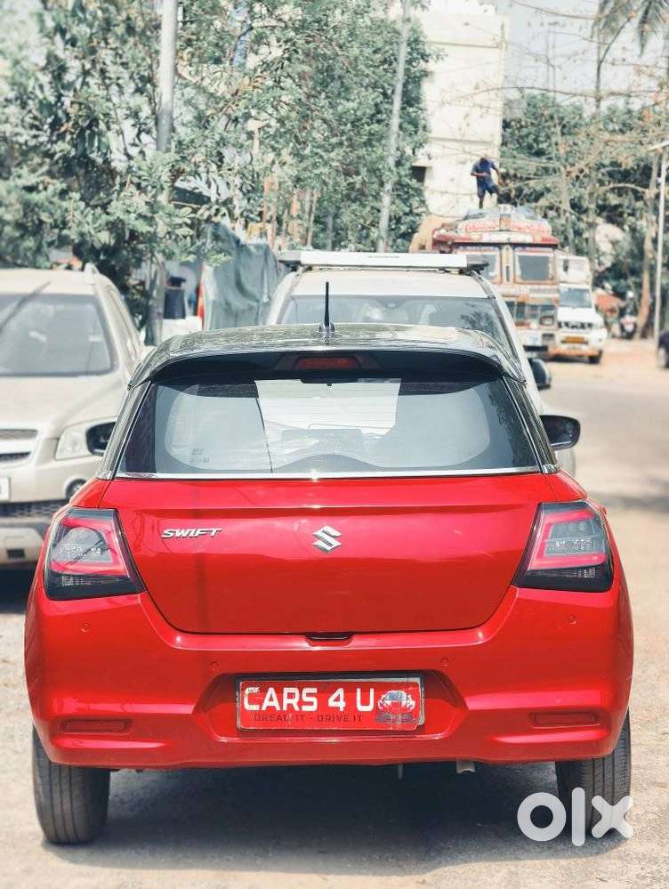 Maruti Suzuki Swift Vxi Optional, 2025, Petrol