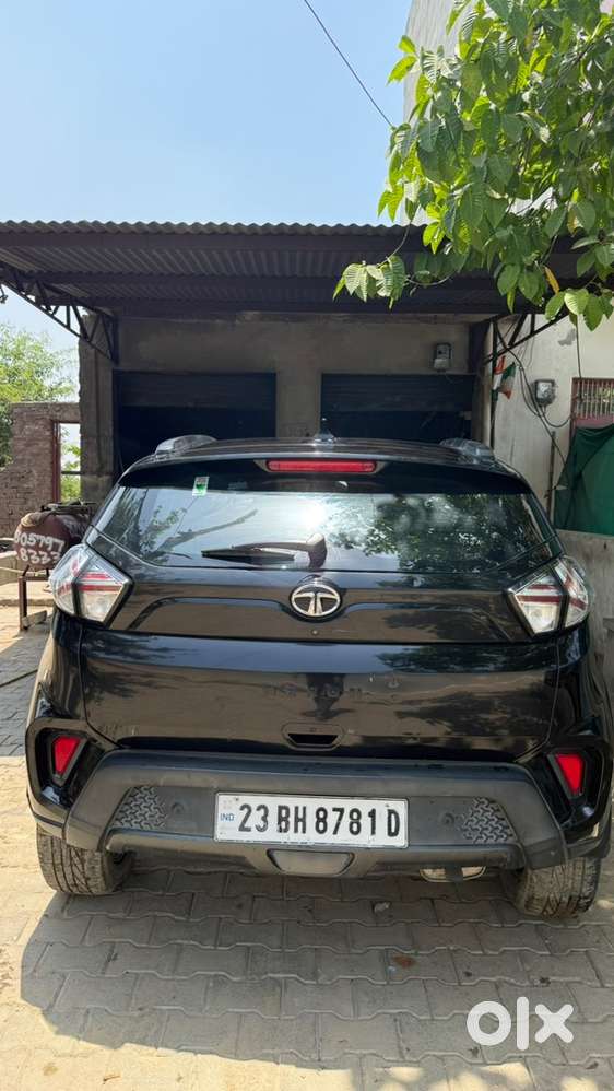 Tata Nexon Petrol 2023