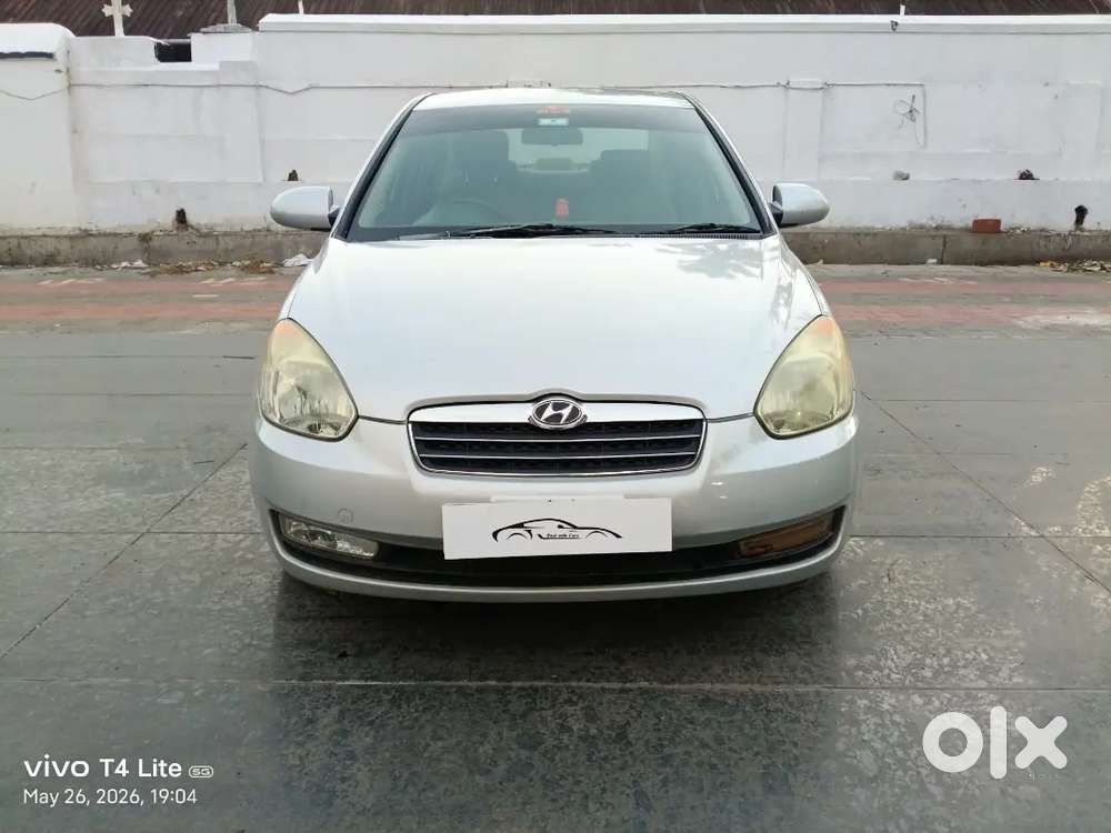 Hyundai Verna 2010 Petrol Well Maintained