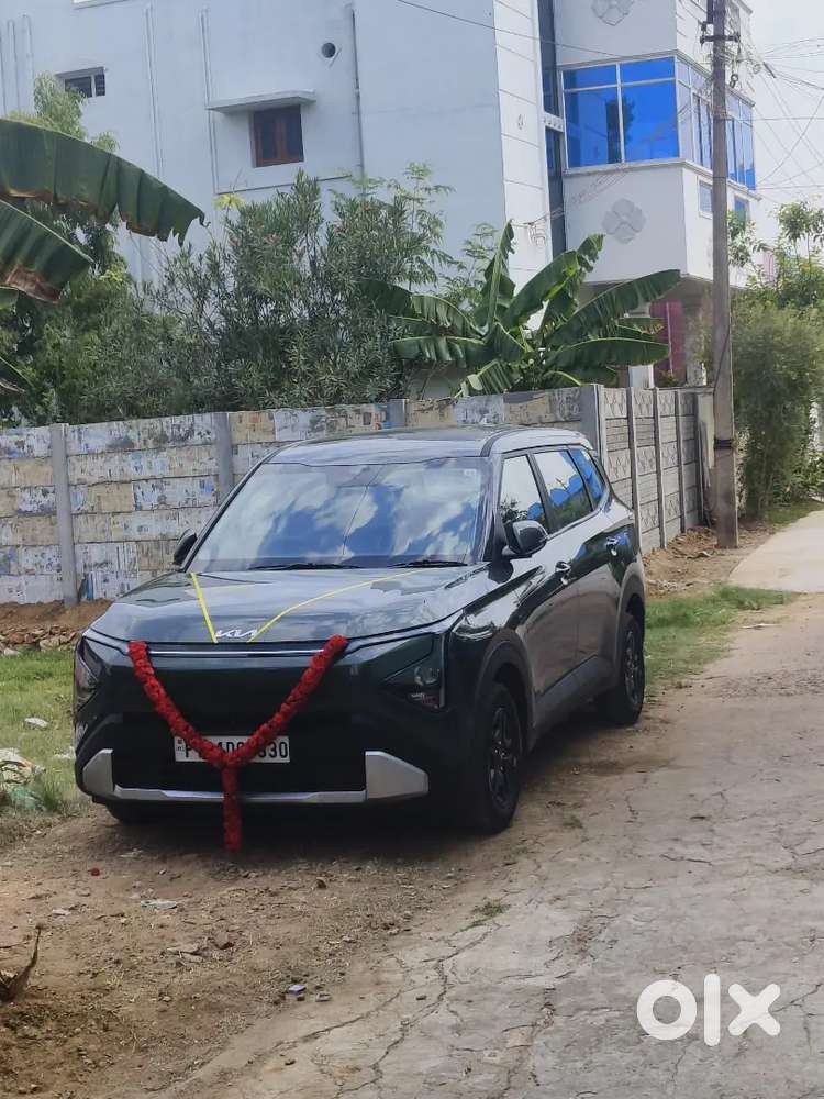 Kia Carens Petrol Manual 2026