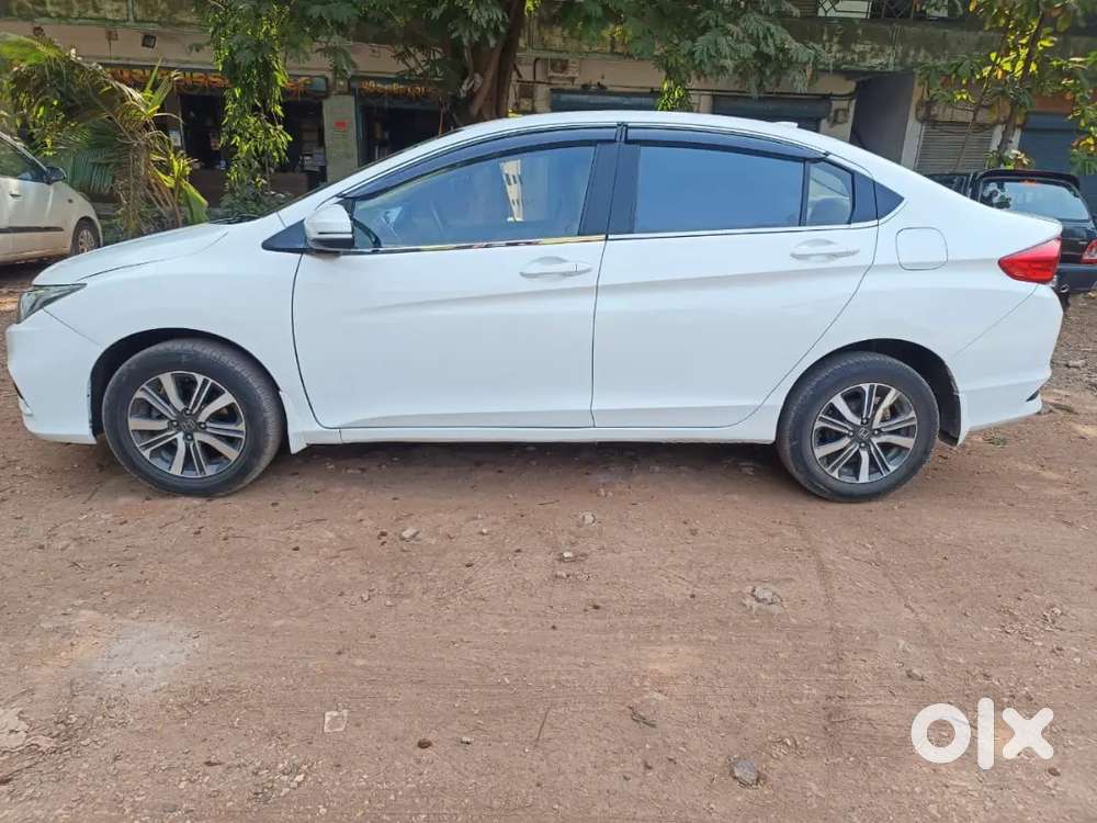 Manual Car Top Class Condition