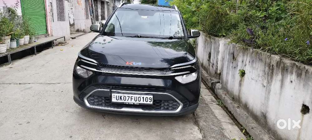 Kia Carens Prestige Diesel 2024