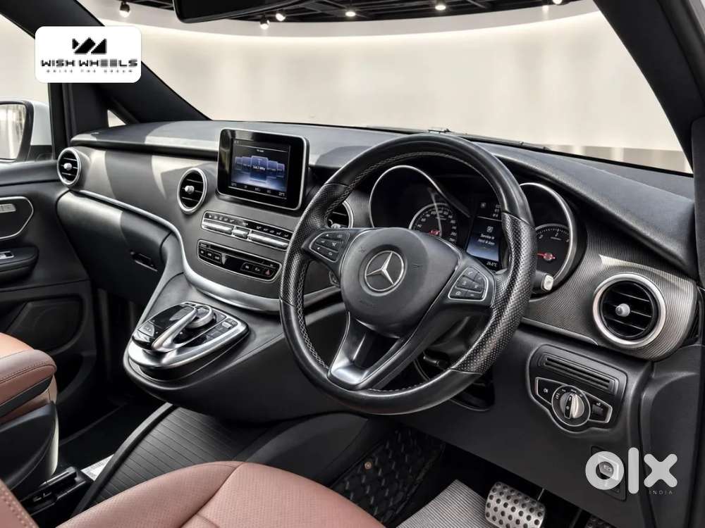 Mercedes-benz V-class 2.1 220 Expression Diesel At, 2019, Diesel