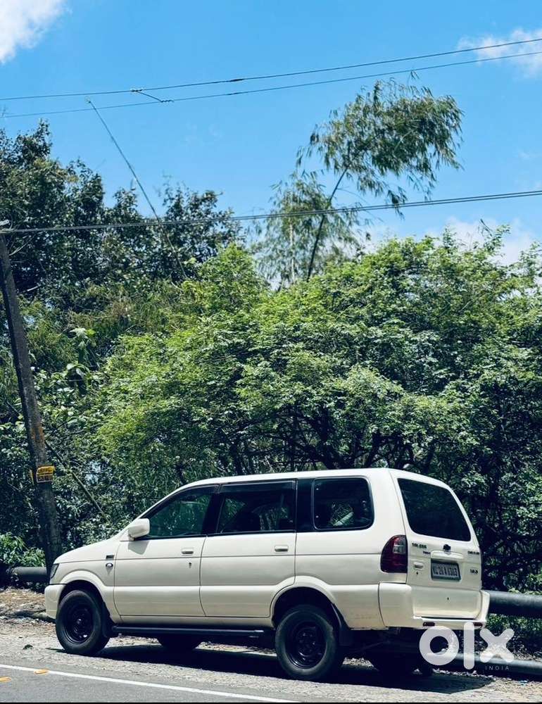 Chevrolet Tavera 2009 Diesel Well Maintained