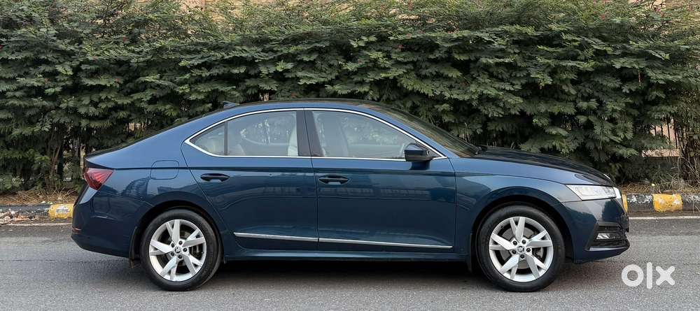 Skoda Octavia 2.0 Style Tsi At, 2022, Petrol
