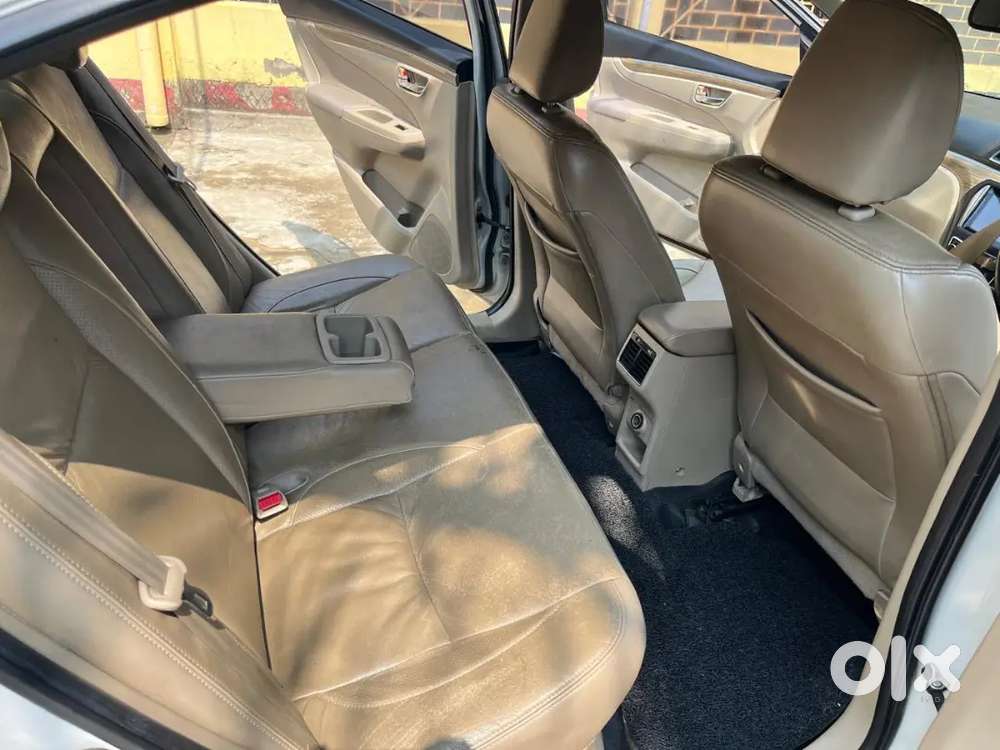 Ciaz Alfa Smart Hybrid Top Model 2018 November Last