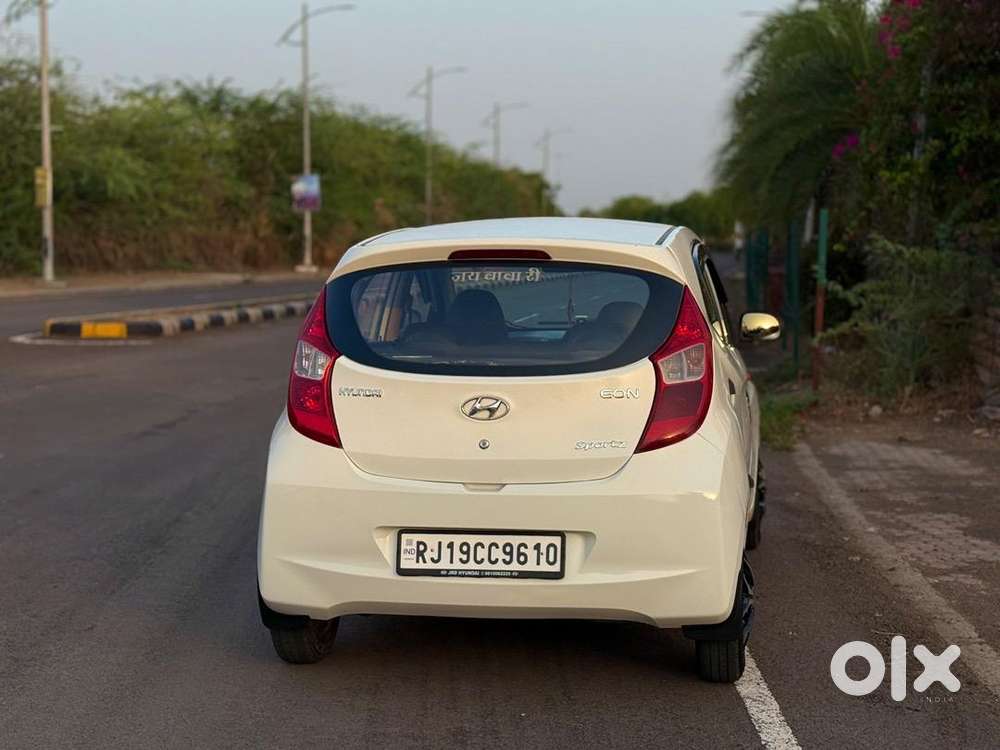 Hyundai Eon 2012 Cng & Hybrids Good Condition
