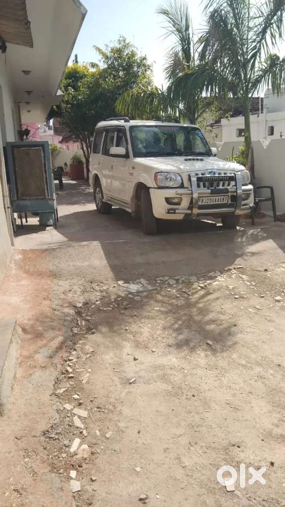 Mahindra Scorpio 2013 Diesel 238000 Km Driven