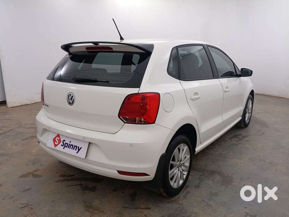 Volkswagen Polo Petrol Highline 1.2l, 2016, Petrol