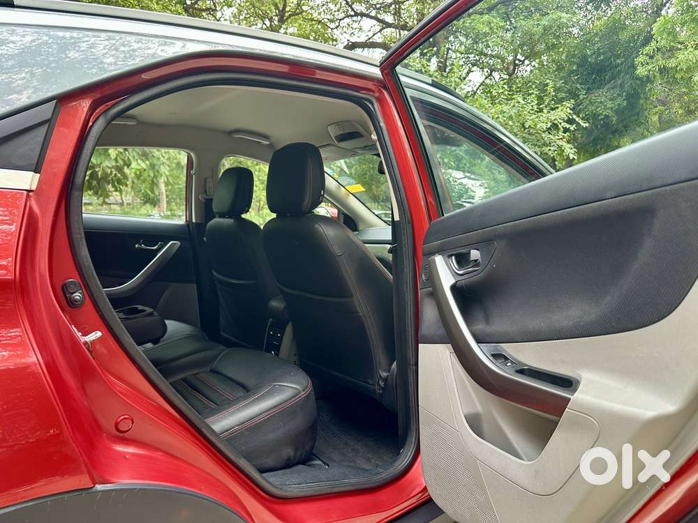 Tata Nexon 1.5 Revotorq Xz Plus Premium Dual Tone, 2019, Diesel