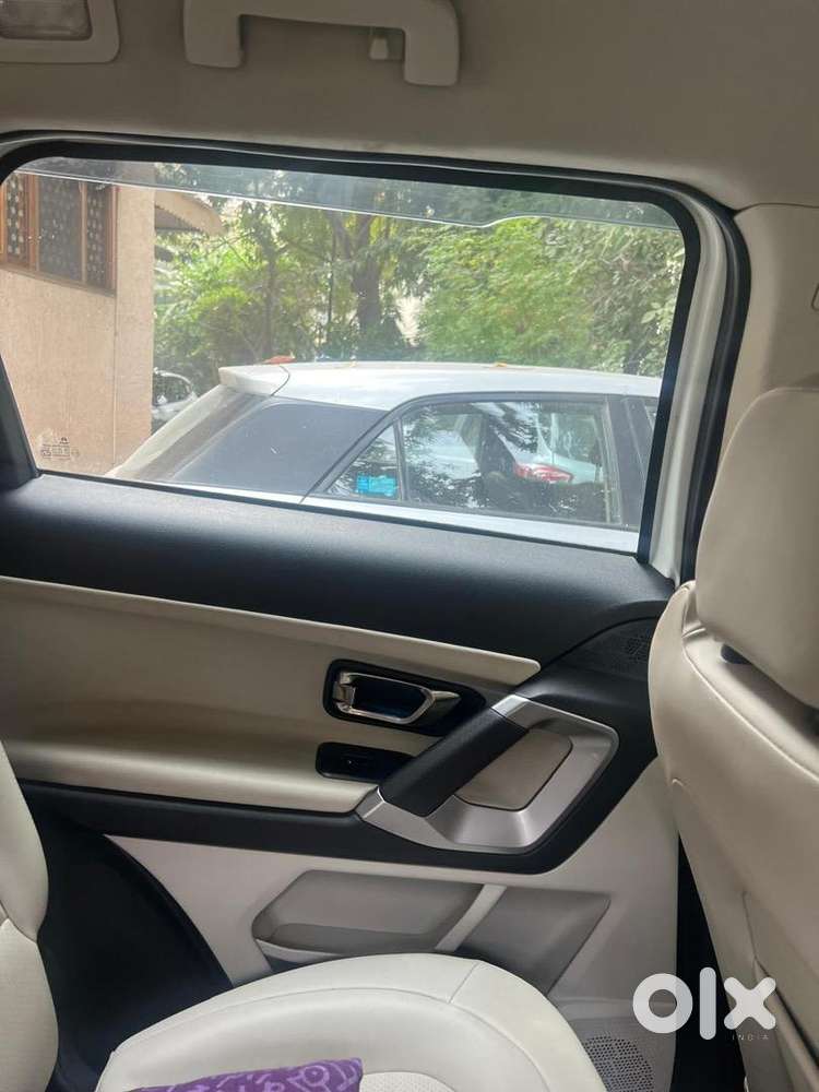 Tata Safari 2021 Top Model