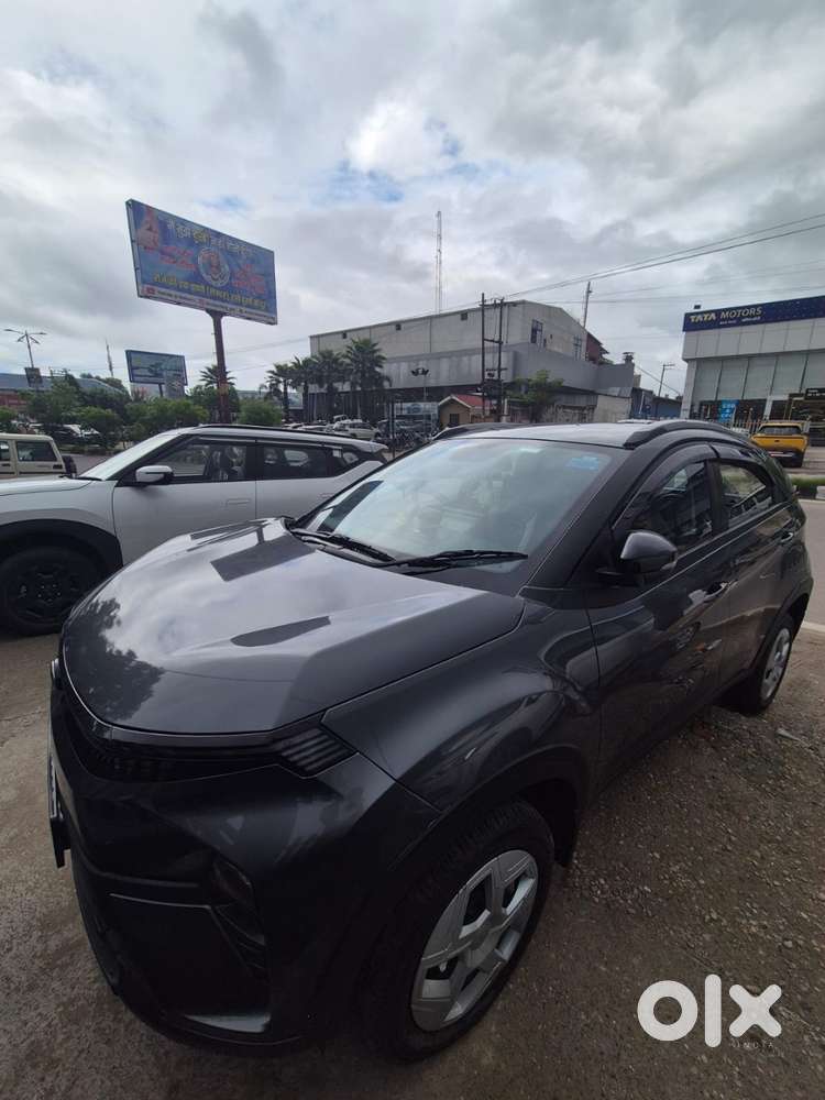 Tata Nexon Pure Plus 2025 Petrol 24900 Km