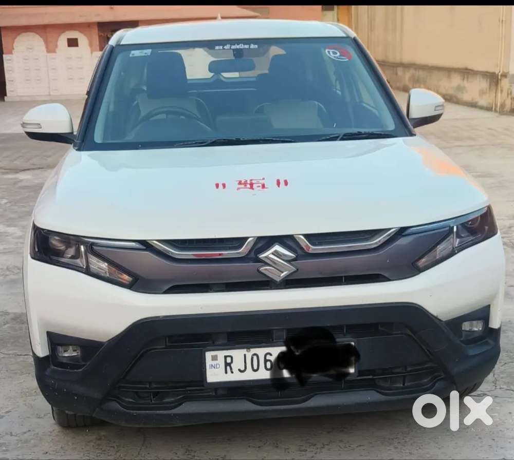 Maruti Suzuki Brezza 2023 Petrol 62000 Km Driven