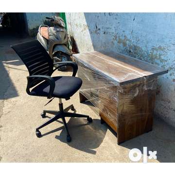 Office table deals and chair olx