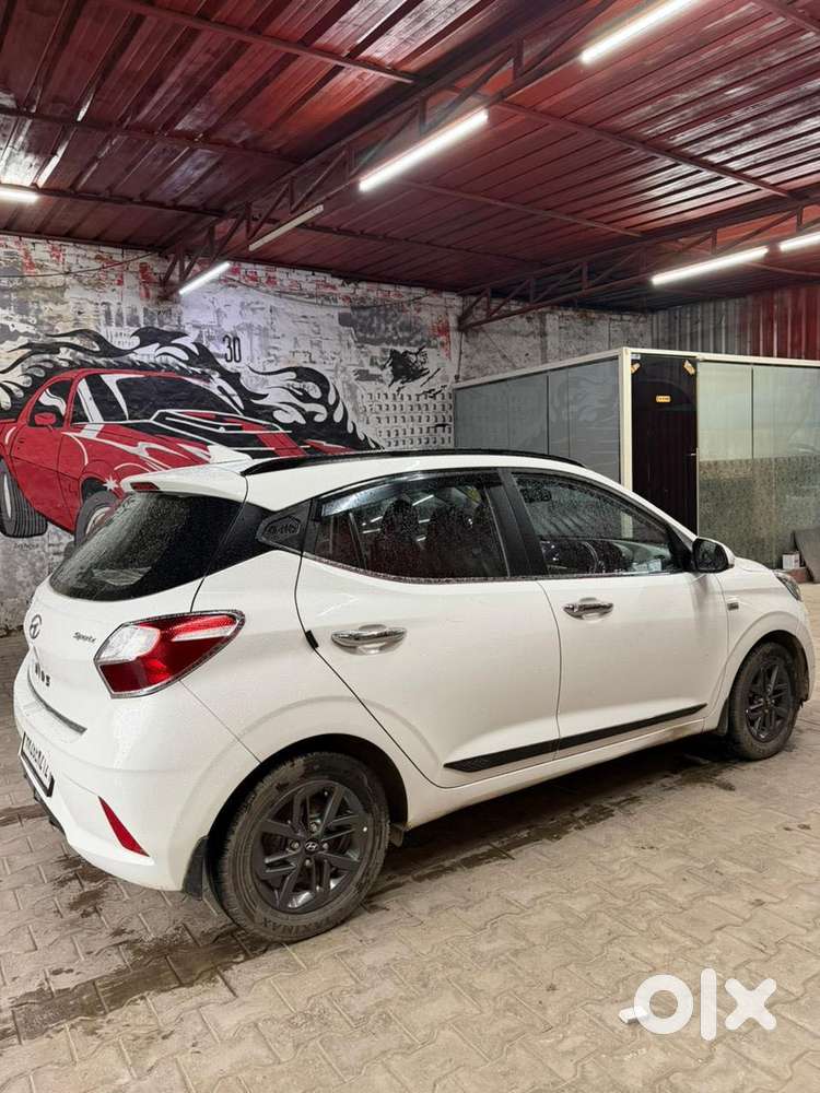 Hyundai Grand I10 Nios Sportz 1.2 At, 2020, Petrol