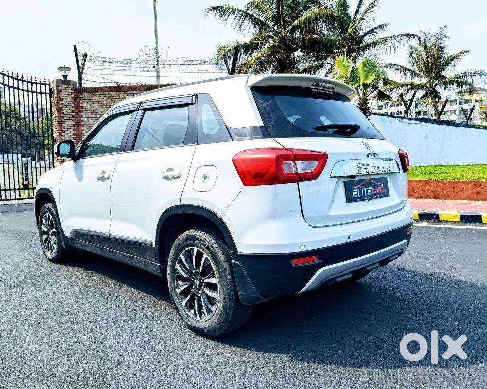 Maruti Suzuki Vitara Brezza Zxi + Mt, 2021, Petrol