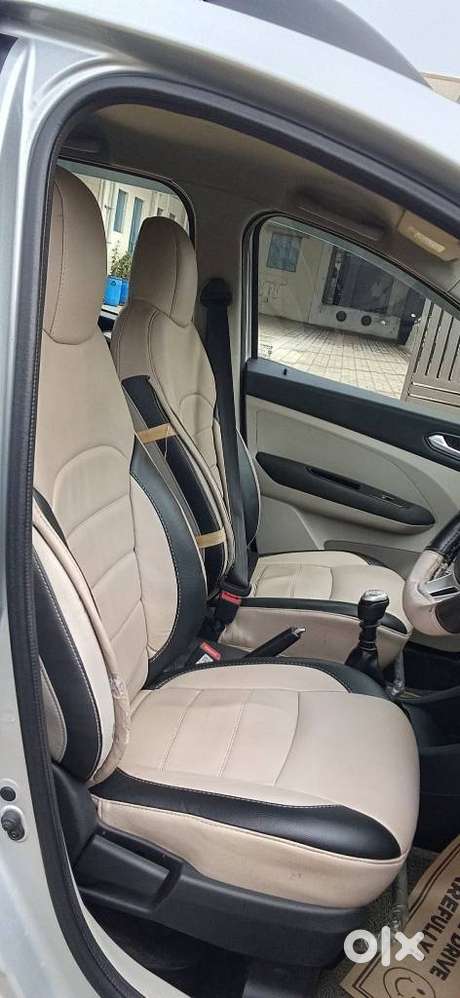 Renault Triber Rxz, 2019, Petrol