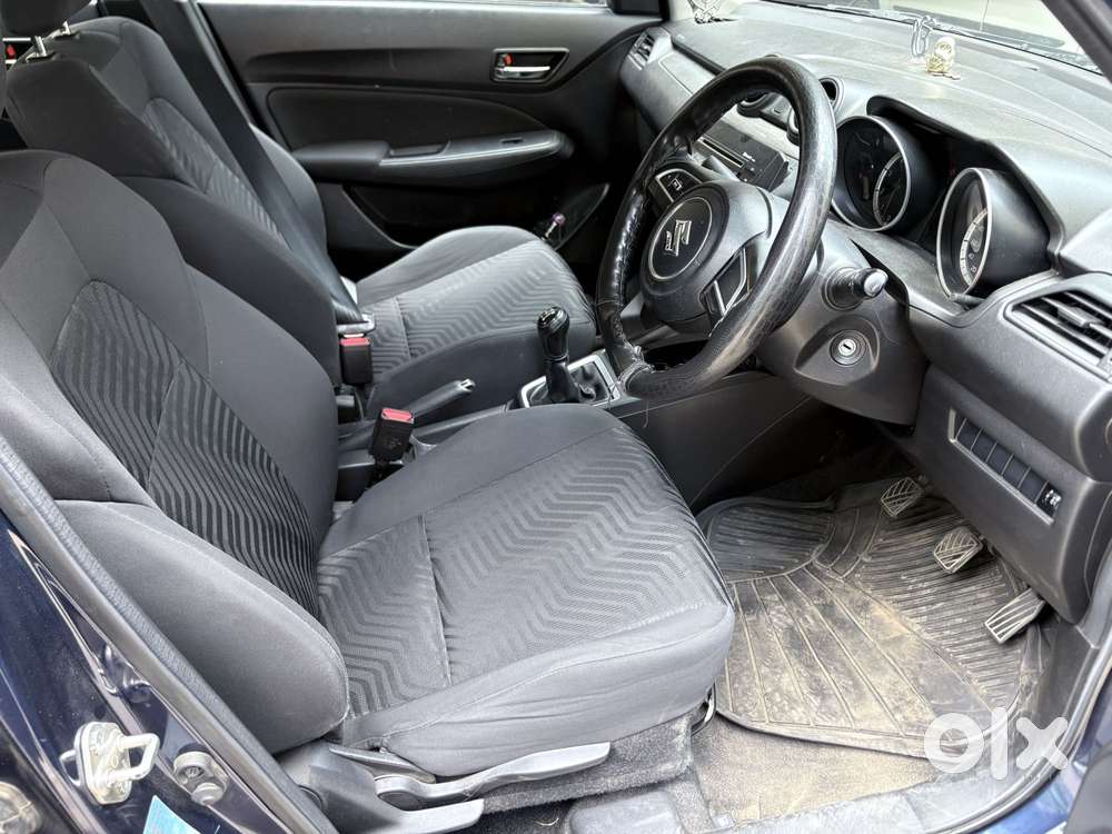Maruti Suzuki Swift Vvt Vxi, 2021, Petrol