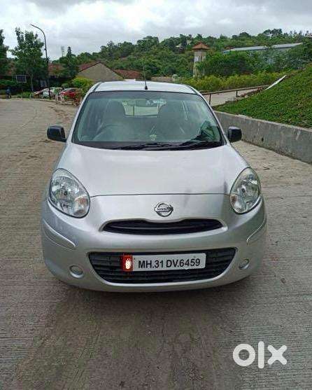 Nissan Petrol Manual 2012