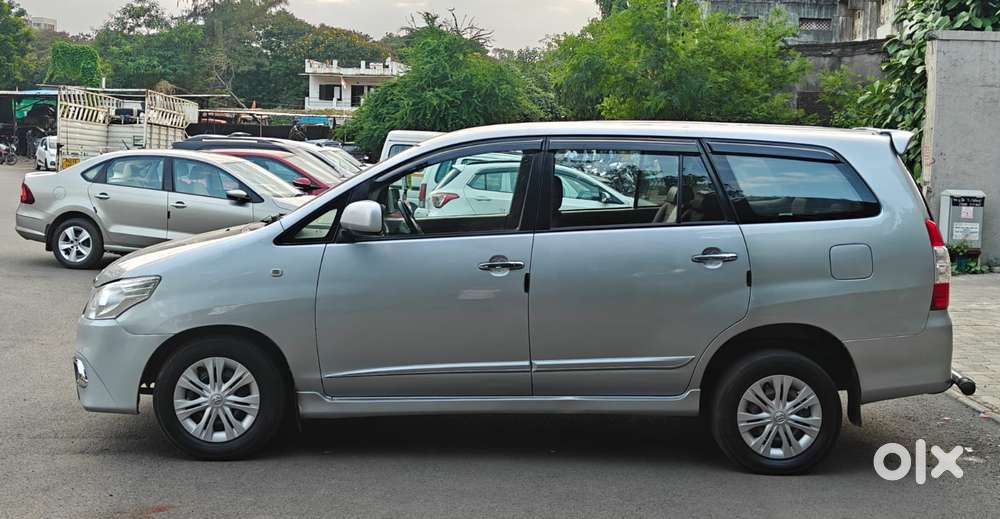 Toyota Innova 2.5 G (diesel) 8 Seater, 2016, Diesel