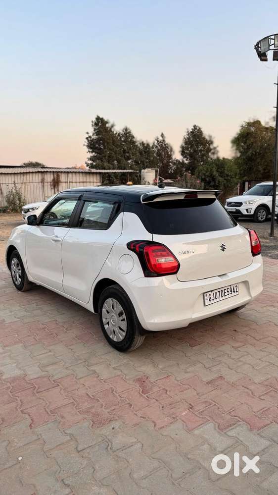 Maruti Suzuki Swift Vvt Vxi, 2022, Petrol