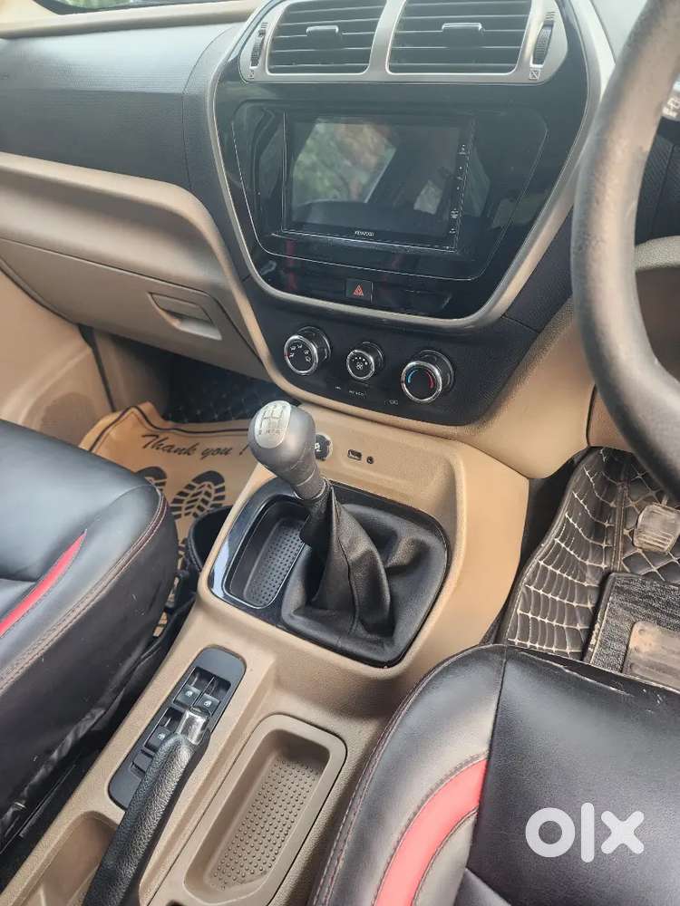 Mahindra Bolero Neo 2022 N10r Top Modal
