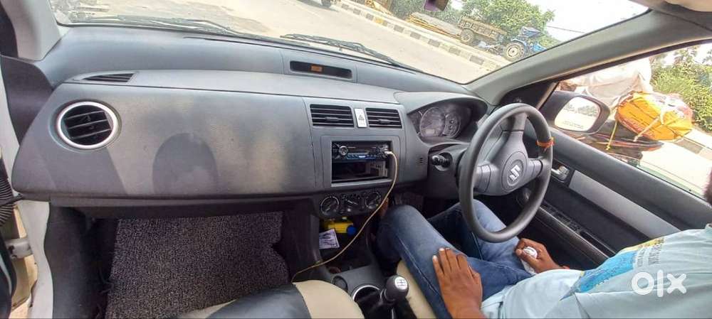 Maruti Suzuki Swift Vxi 2011 Year Cng