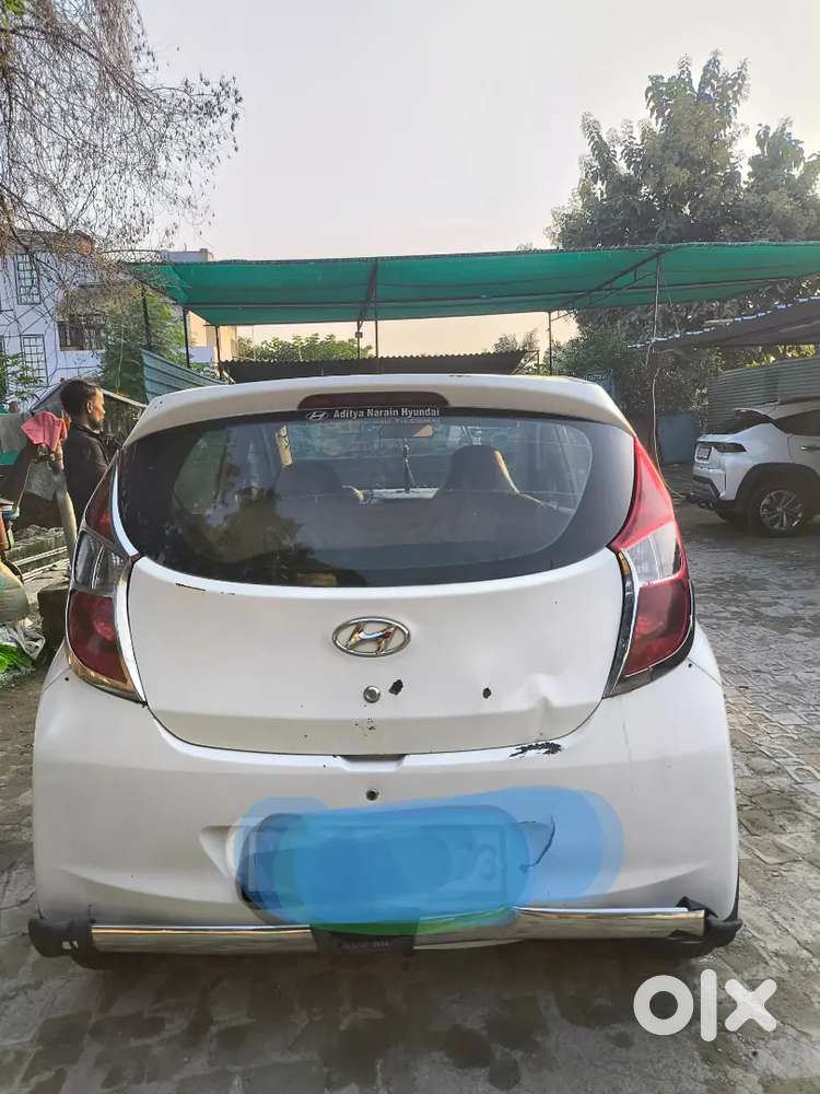 Hyundai Eon Magna+ 2017 Petrol Manual