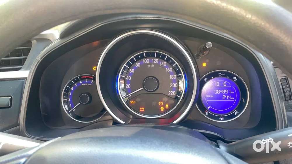 Honda/wr-v 2017/petrol/good Condition